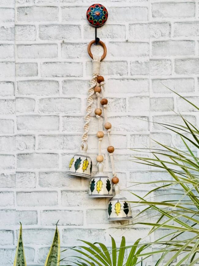 Ceramic Macrame 3 Big Bells Bunch White (With Hook)