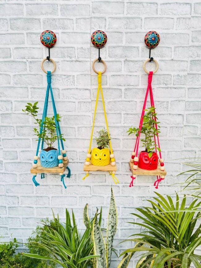 Basic Wooden Mini Wall Shelves blue yellow red (With Hook) - Image 4