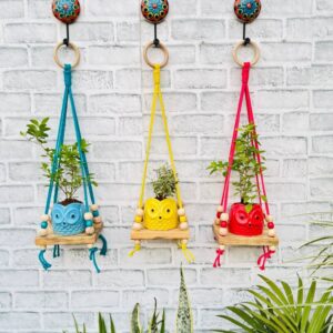 Basic Wooden Mini Wall Shelves blue yellow red (With Hook)